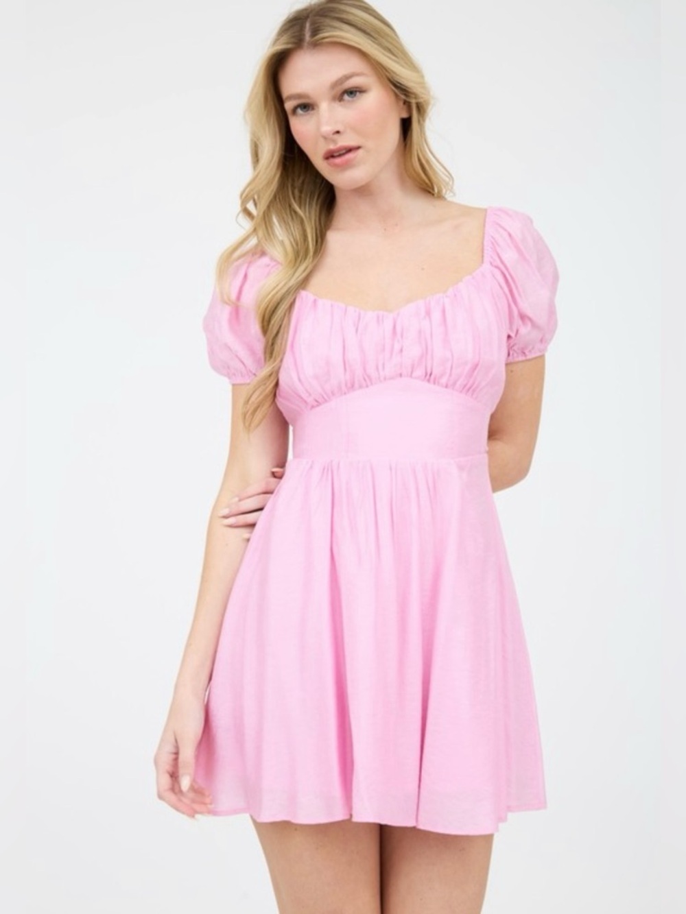 Sweetheart Puff-Sleeve Mini Dress in Pink